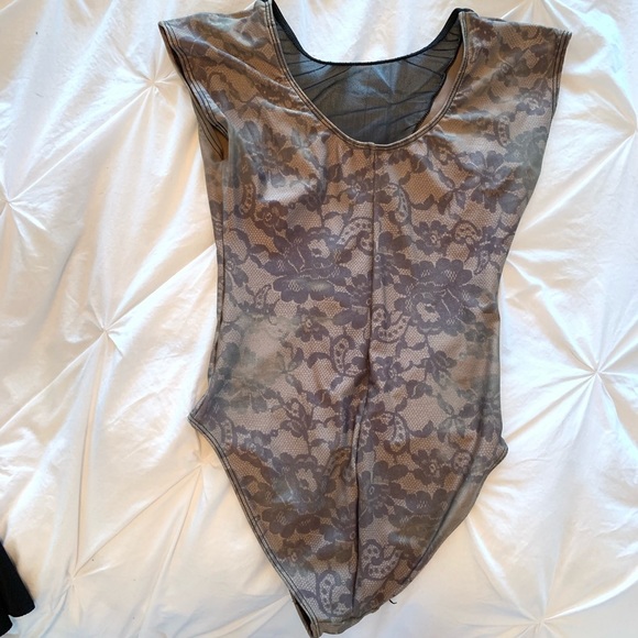 American Apparel Mesh Middle Bodysuit - Picture 3 of 4